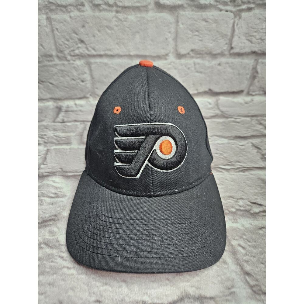 Zephyr Philadelphia Flyers hat cap black medium large